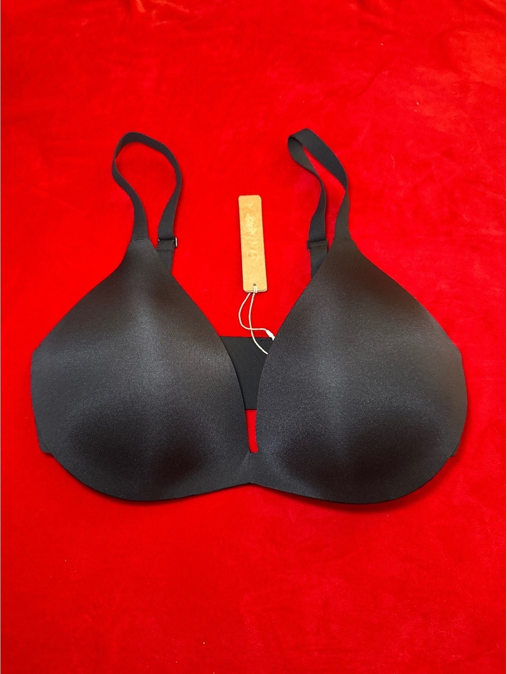 Skims Body Wireless Form Super Push Up Bra Color Onyx Size 34C